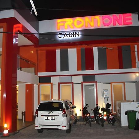 Front One Cabin Malioboro Jogja Yogyakarta Ngoại thất bức ảnh
