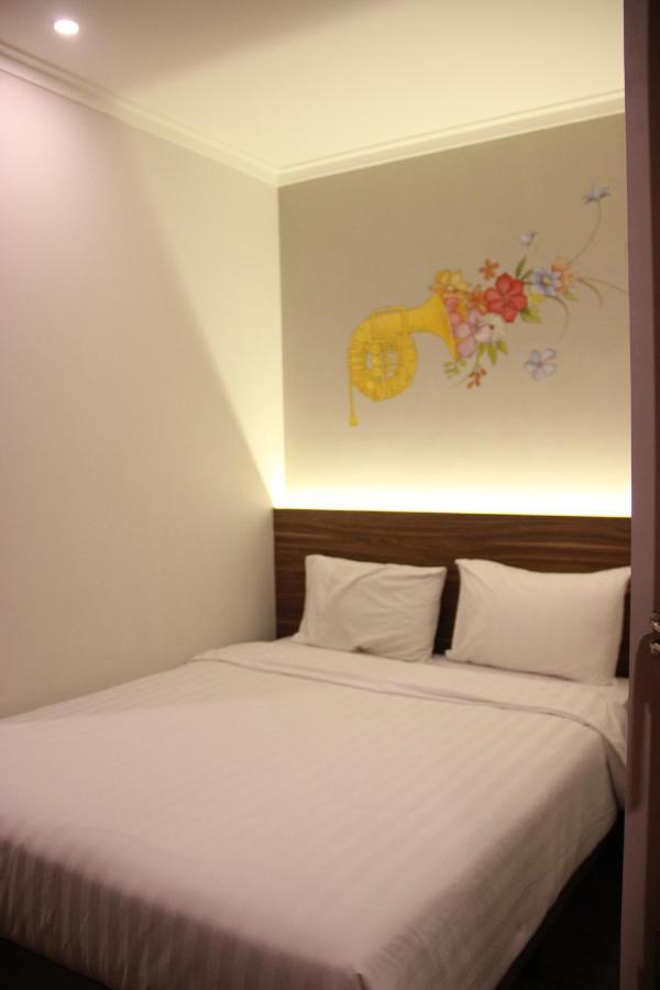 Front One Cabin Malioboro Jogja Yogyakarta Ngoại thất bức ảnh